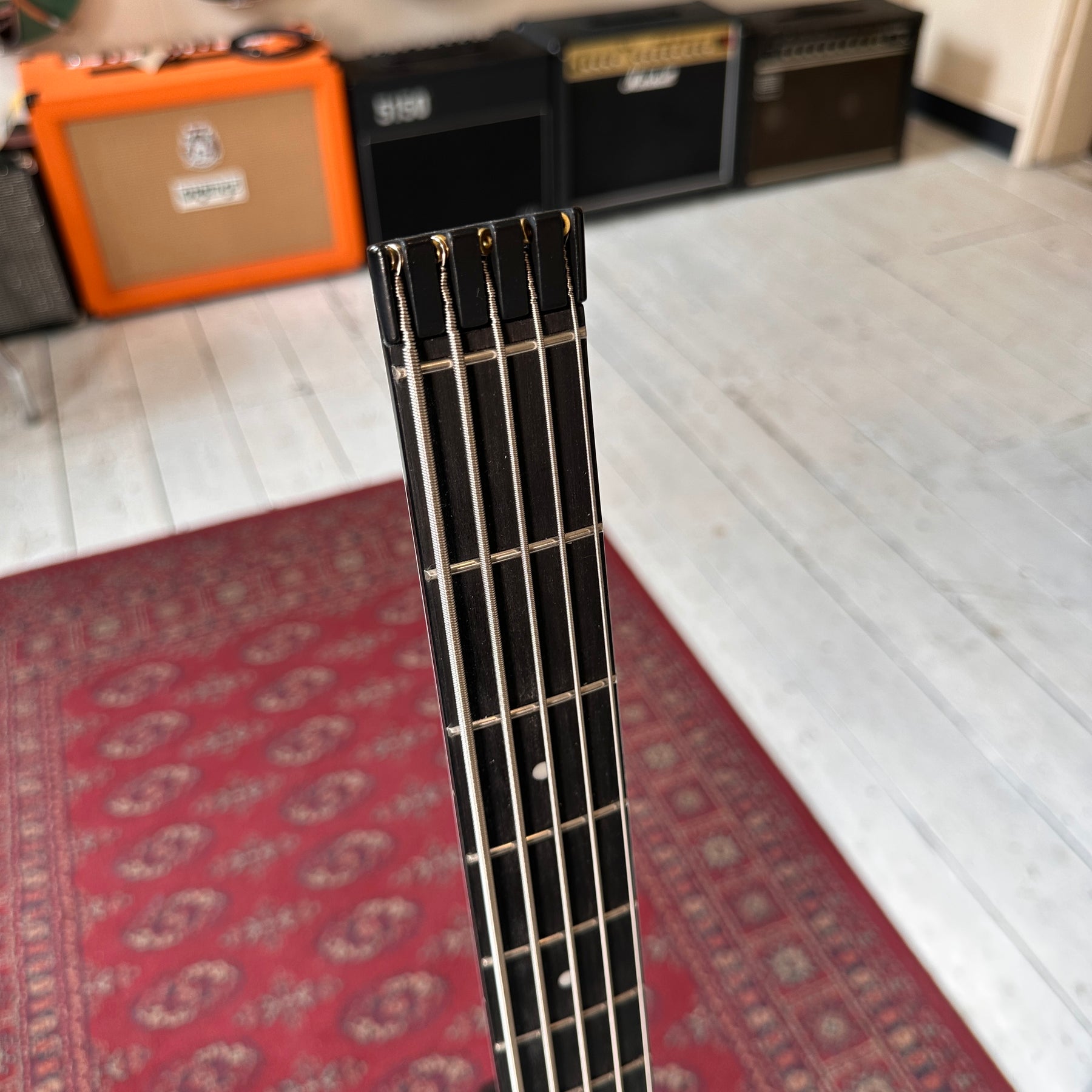 Steinberger Spirit Collection XT-25 5 String Headless Bass - Arctic White - Preowned