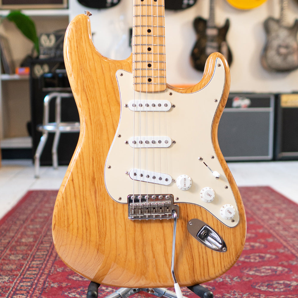 2015 Fender Classic Series '70s Stratocaster - Natural Ash - Preowned
