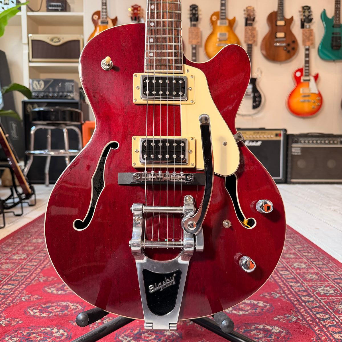 Aria Pro II FA-81 - Red - Preowned