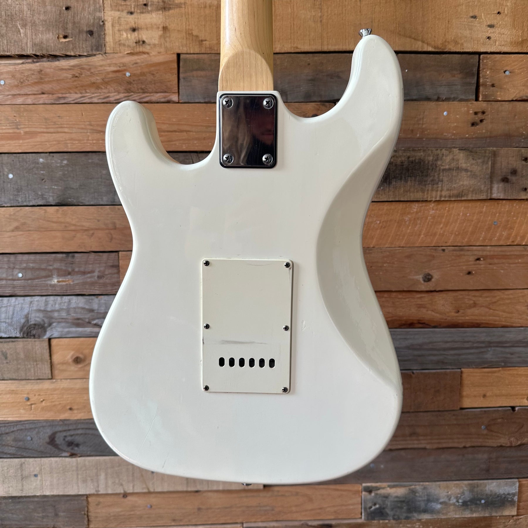 Raypierre Stratocaster Copy Electric Guitar - White - Preowned