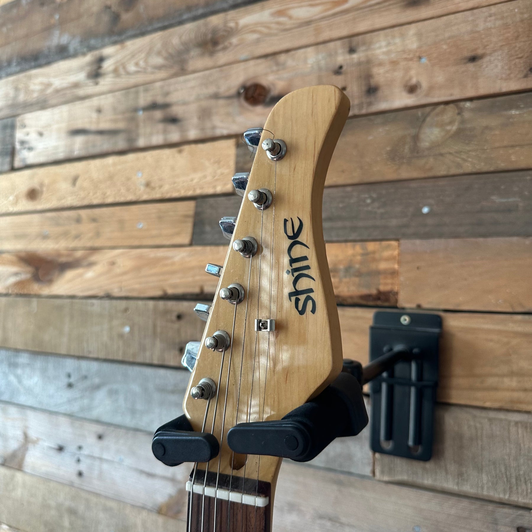 Shine Stratocaster Copy Electric Guitar - Natural - Preowned
