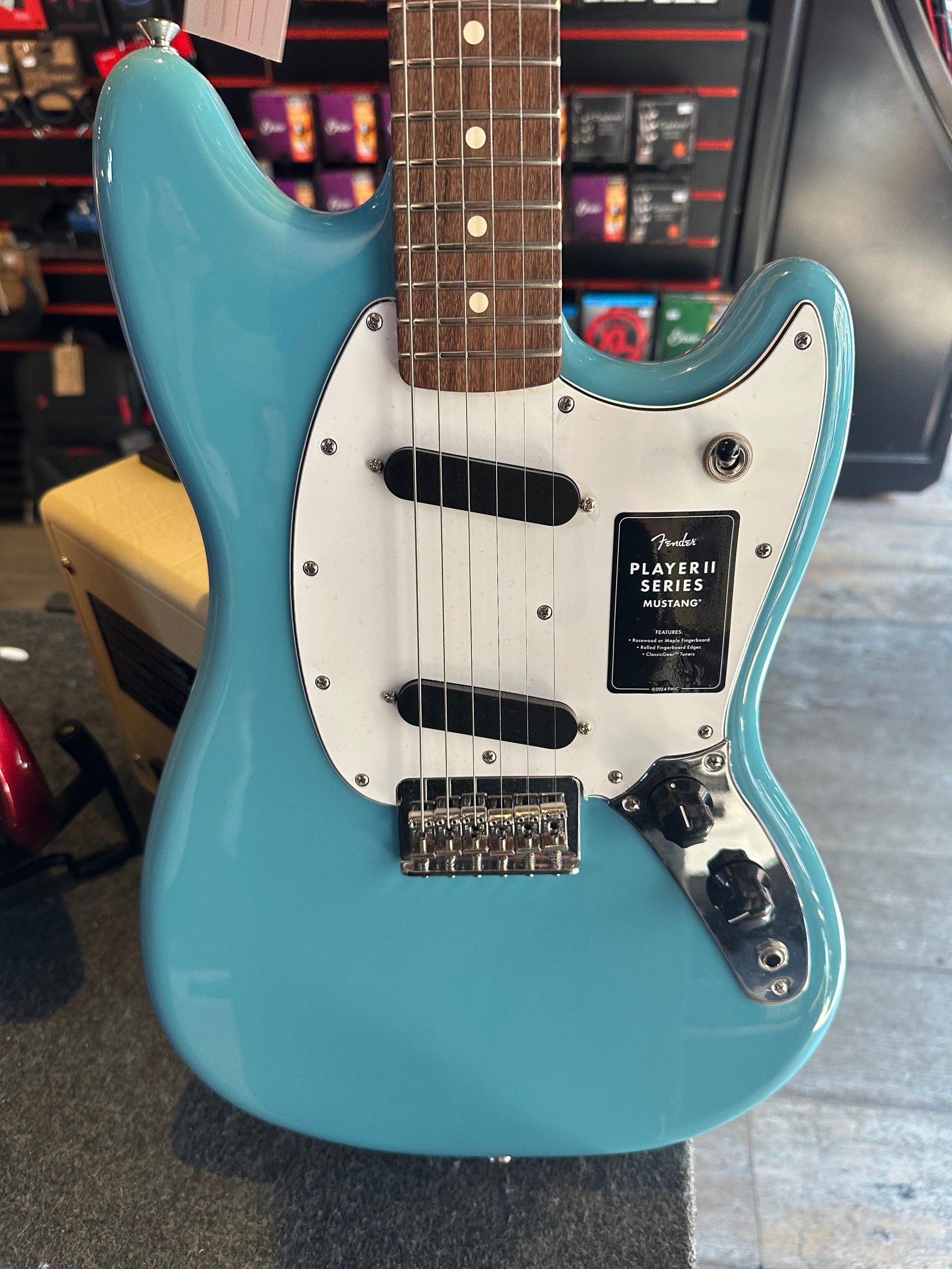Fender Player II Mustang - Rosewood Fingerboard - Aquatone Blue - B Stock