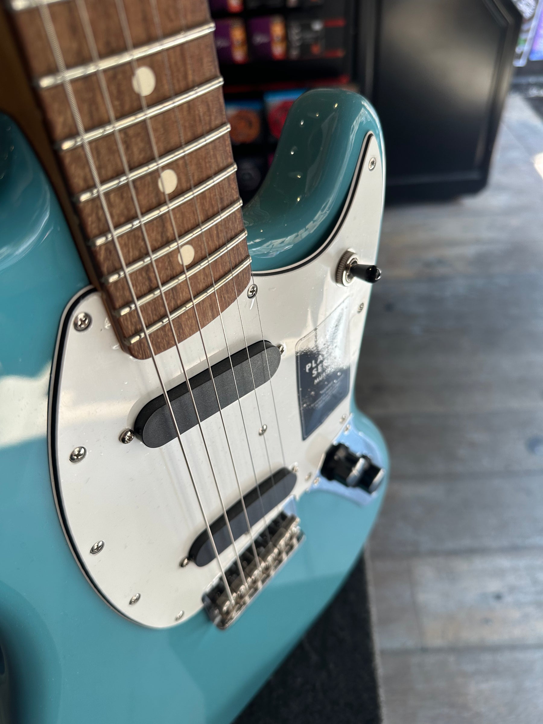 Fender Player II Mustang - Rosewood Fingerboard - Aquatone Blue - B Stock