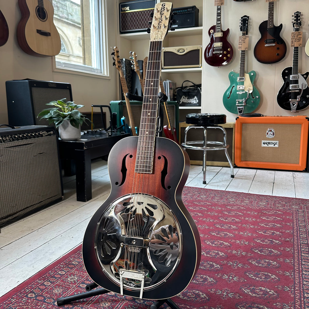 Gretsch G9220 Bobtail Round-Neck Resonator Guitar - 2-Color Sunburst - Preowned