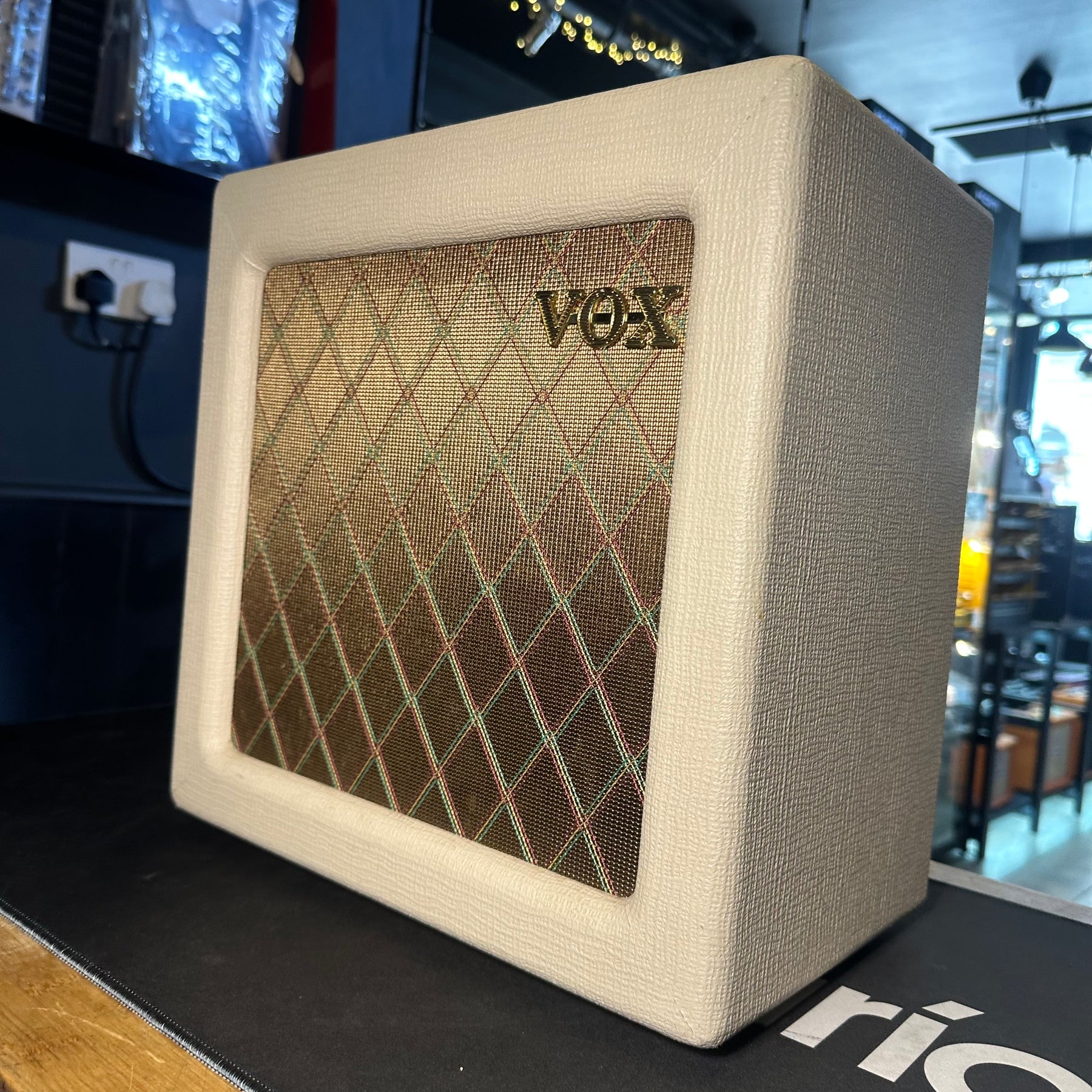 Vox AC4 Custom Series 4W 1X10 Electric Guitar Amplifier - Preowned