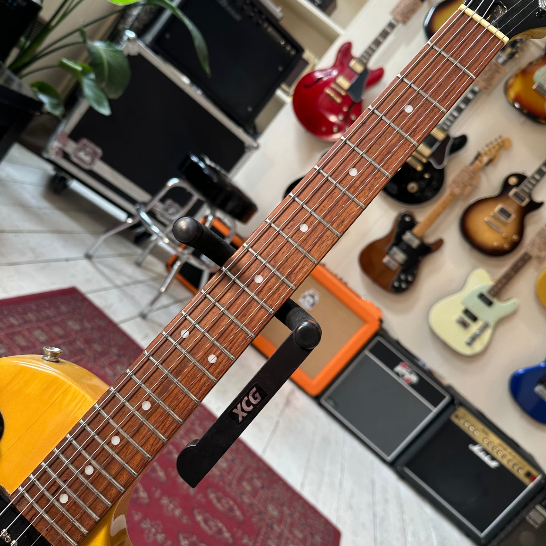 Vintage Les Paul Style With P90s - Transparent Yellow - Preowned
