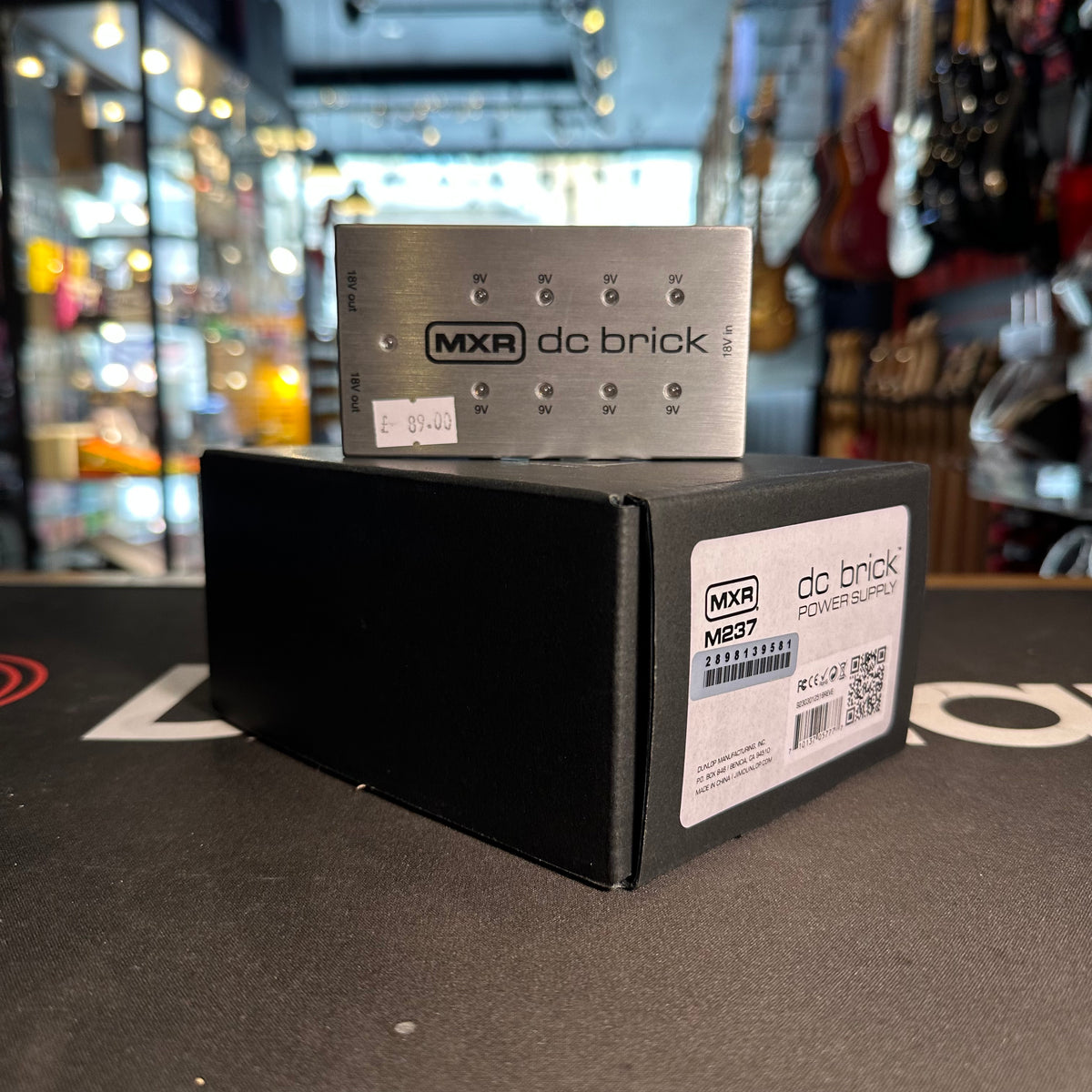 MXR DC Brick Power Supply With Box And Cables - Preowned