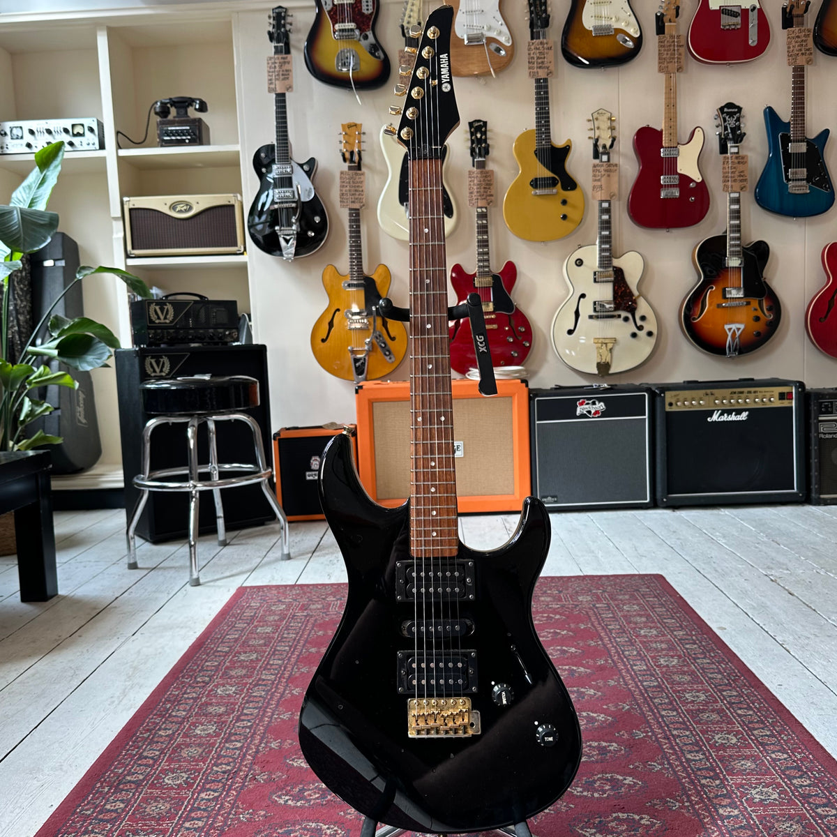 Yamaha S Style HSH Electric Guitar - Black - Preowned