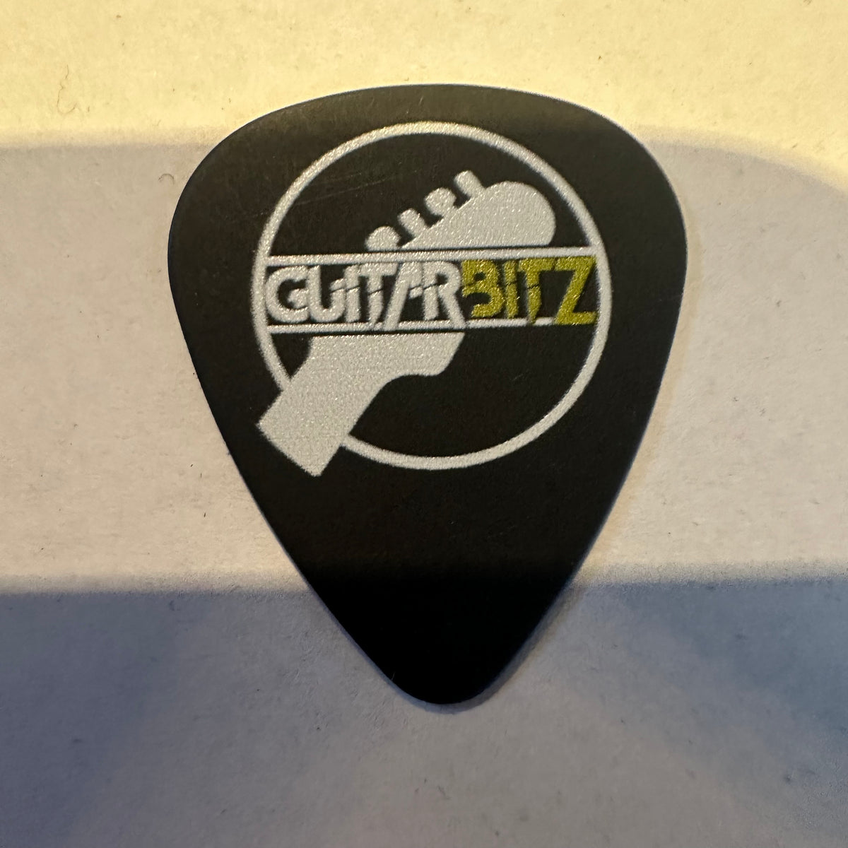 Guitarbitz Music Store Pick