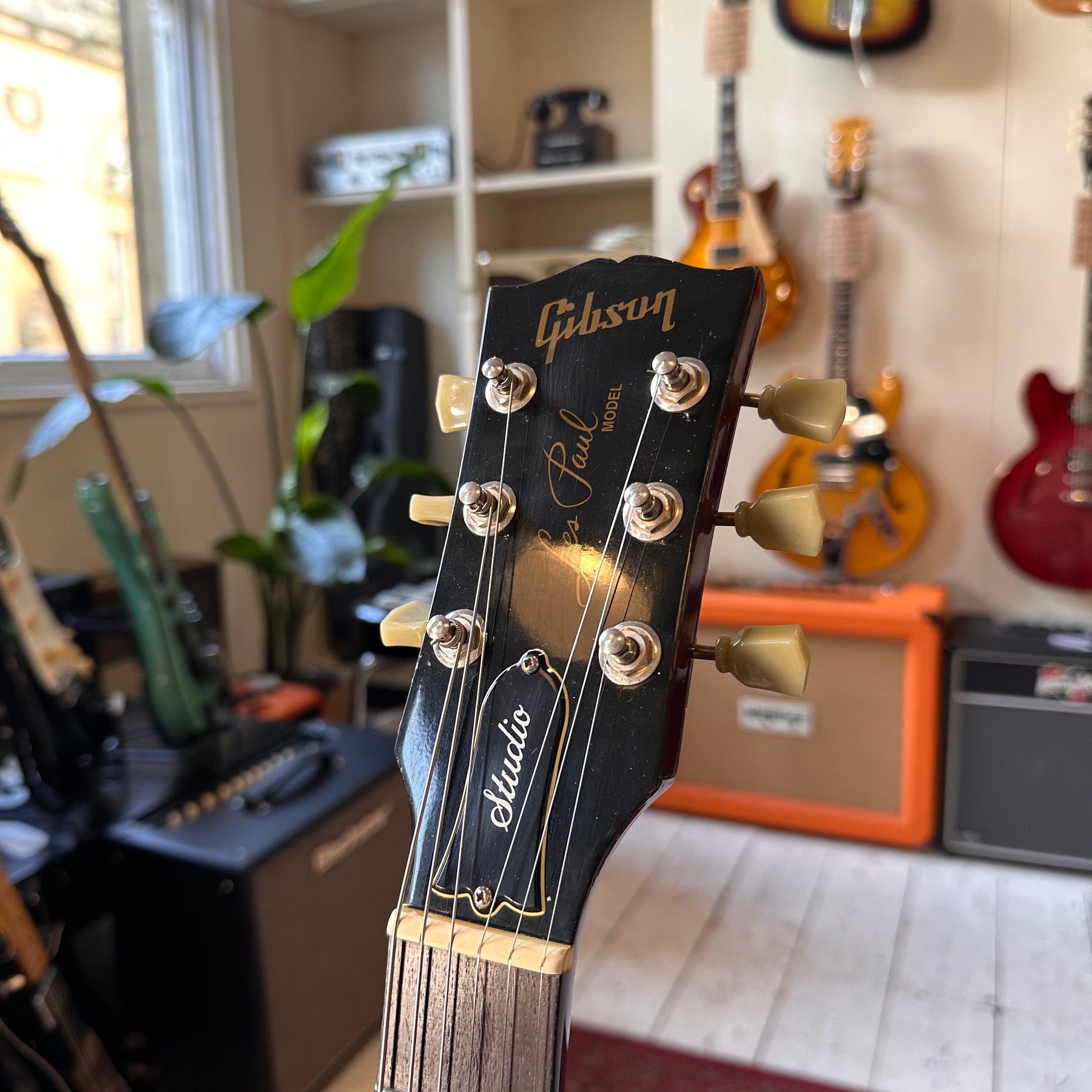 2004 Gibson Les Paul Studio - Wine Red - Preowned