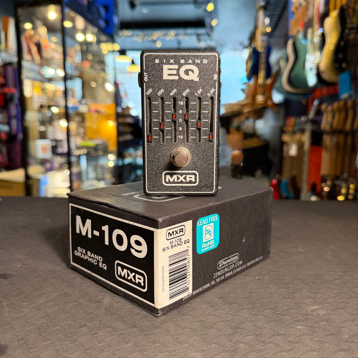 MXR M-109 Six Band EQ Effects Pedal - Preowned