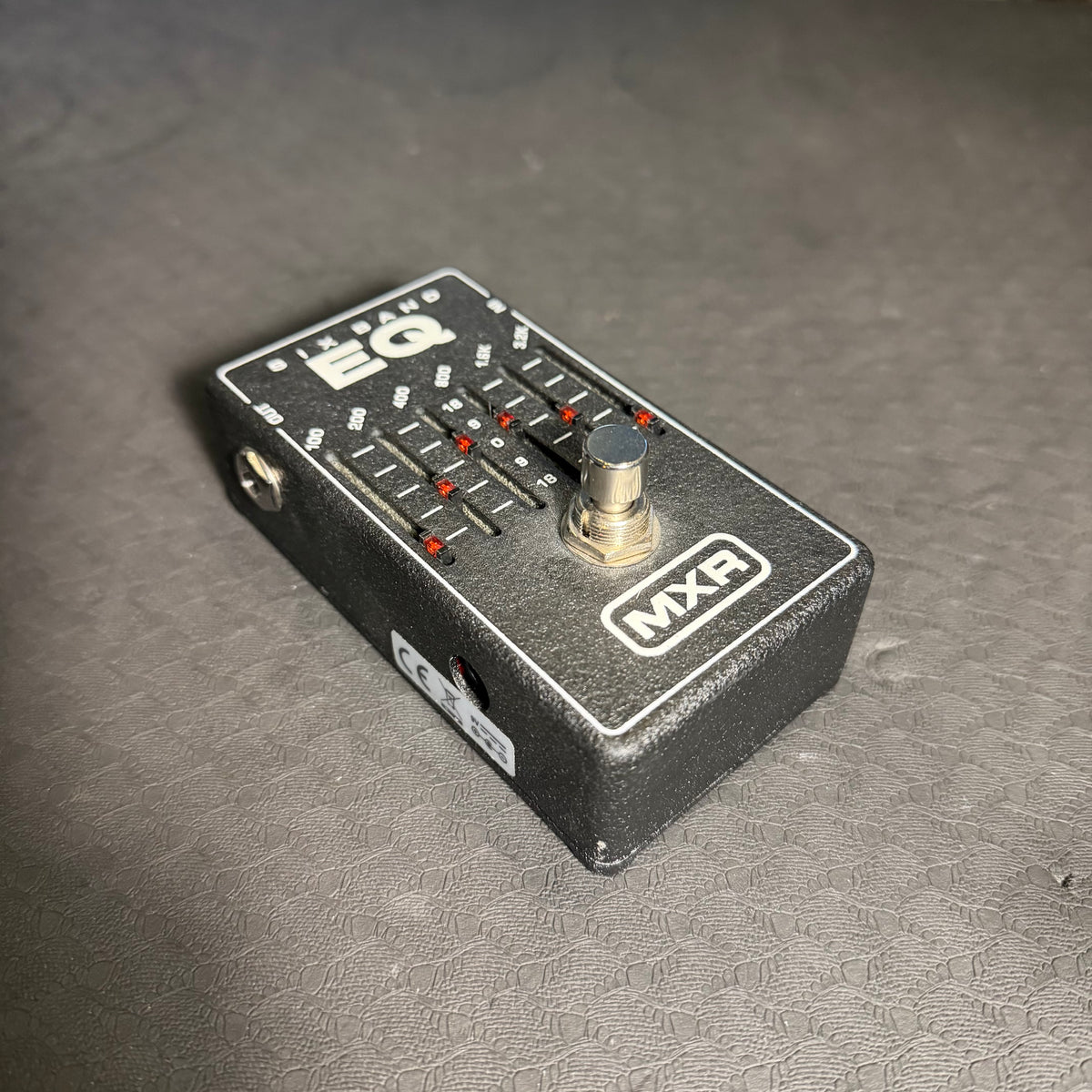 MXR M-109 Six Band EQ Effects Pedal - Preowned