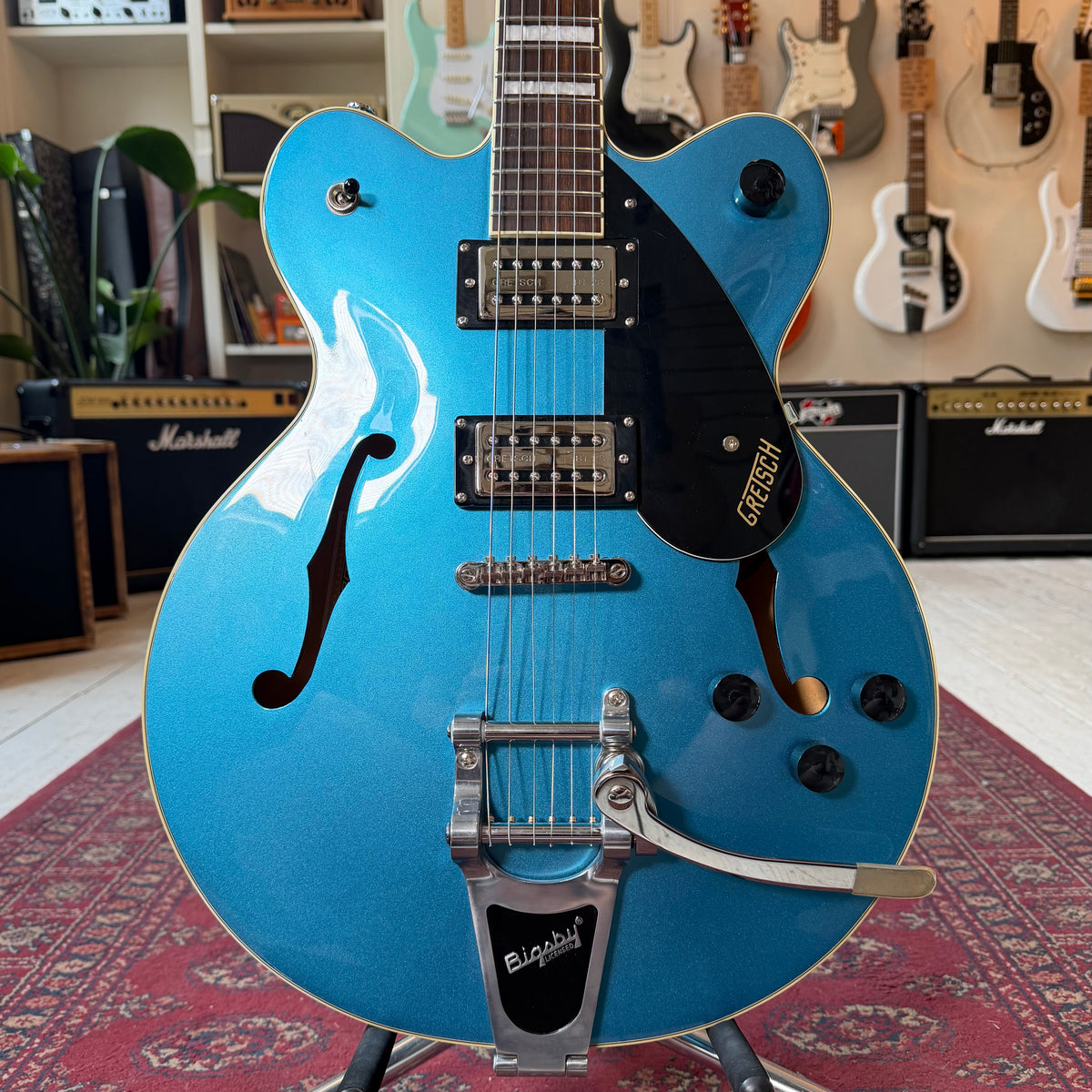 Gretsch G2622T Streamliner Center Block Double-Cut with Bigsby - Riviera Blue with Hard Case - Preowned