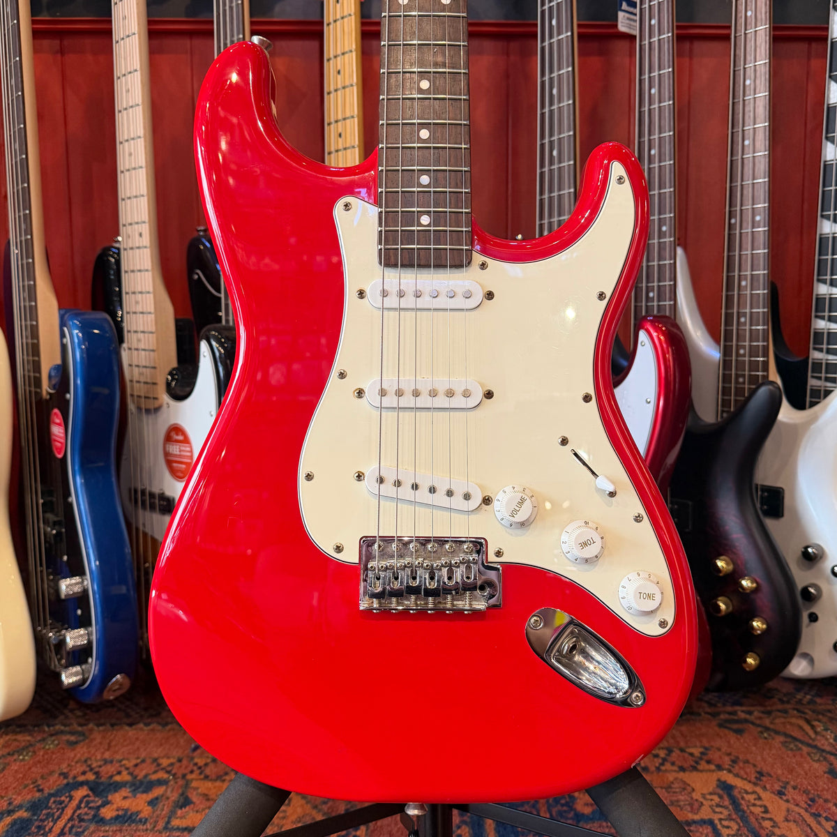 Cruiser By Crafter S Style Electric Guitar - Red - Preowned