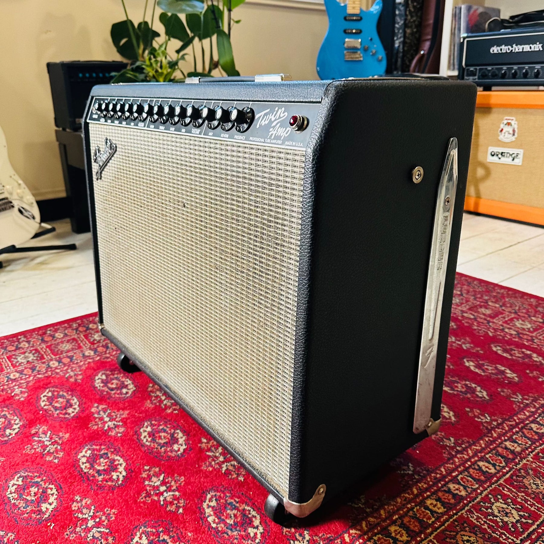 1994 Fender Twin Amp Electric Guitar Amplifier - Preowned