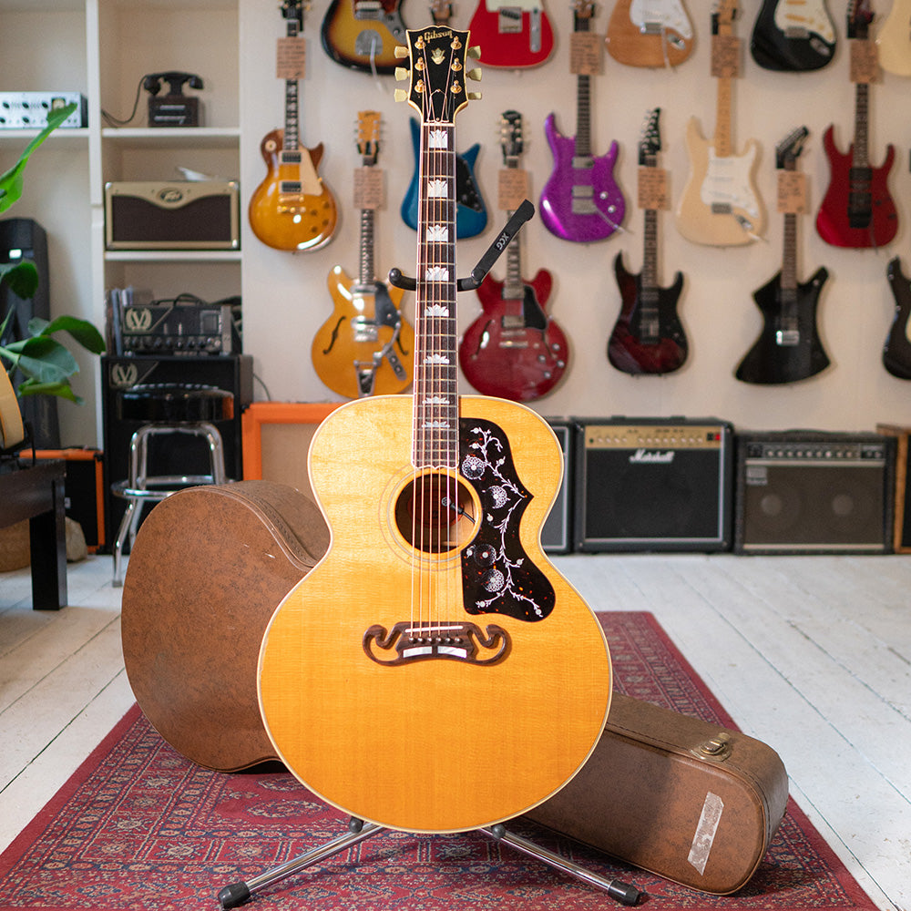 1995 Gibson J200 Jumbo Electro Acoustic Guitar With OHSC - Preowned