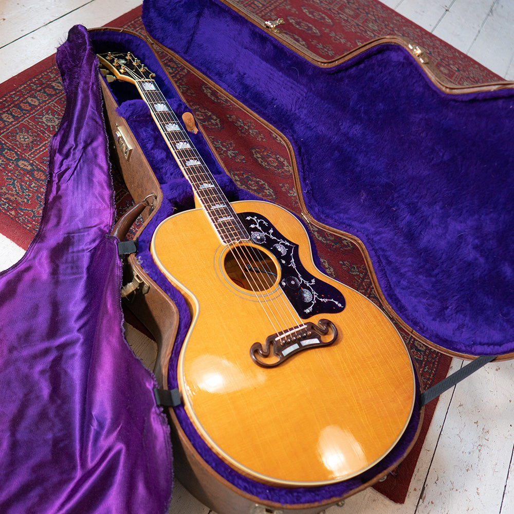1995 Gibson J200 Jumbo Electro Acoustic Guitar With OHSC - Preowned