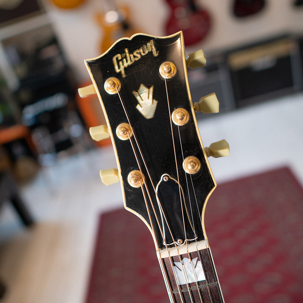 1995 Gibson J200 Jumbo Electro Acoustic Guitar With OHSC - Preowned