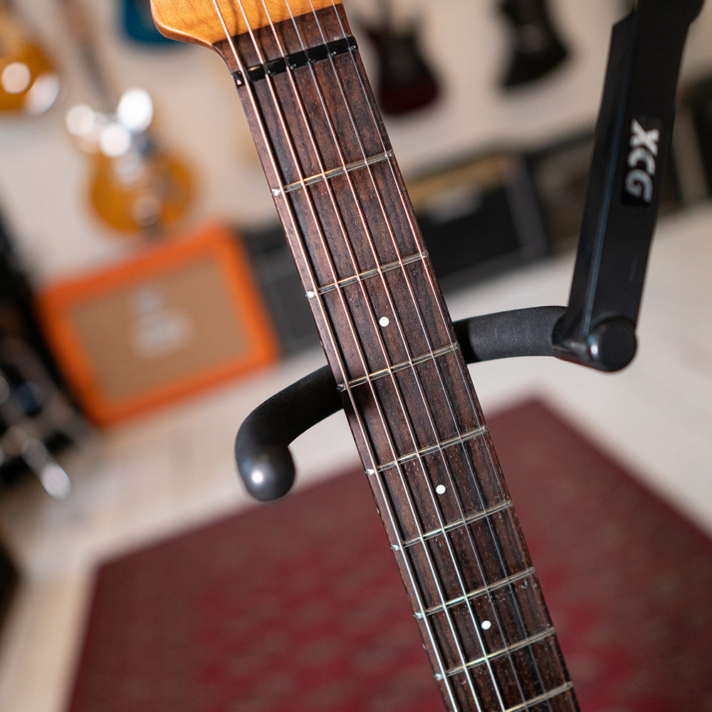 Ernie Ball Musicman Luke III - Fuchsia Sparkle - Preowned
