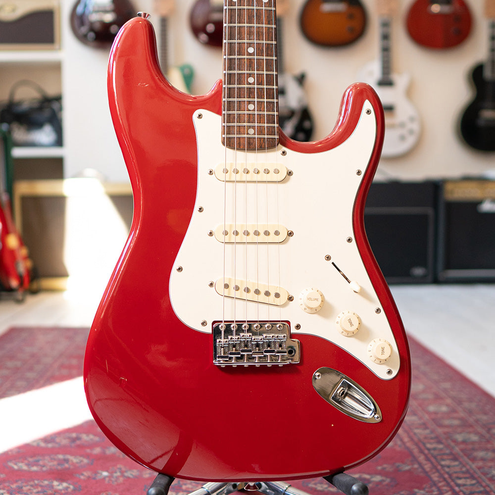 1989 Squier Made in Korea Stratocaster - Red with Rosewood Fingerboard