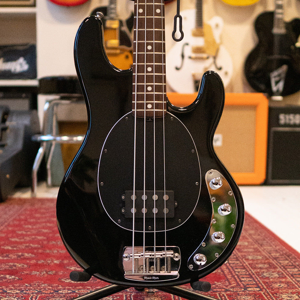 Ernie Ball Music Man StingRay 4 Black with Rosewood Fingerboard Pr