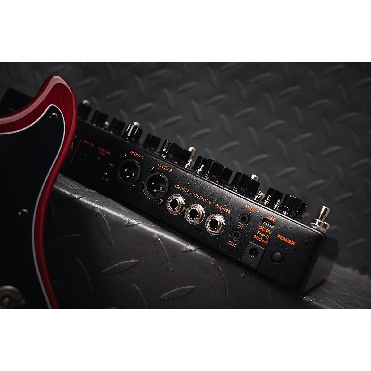 NU-X Trident Amp Simulator & Multi-FX Pedal