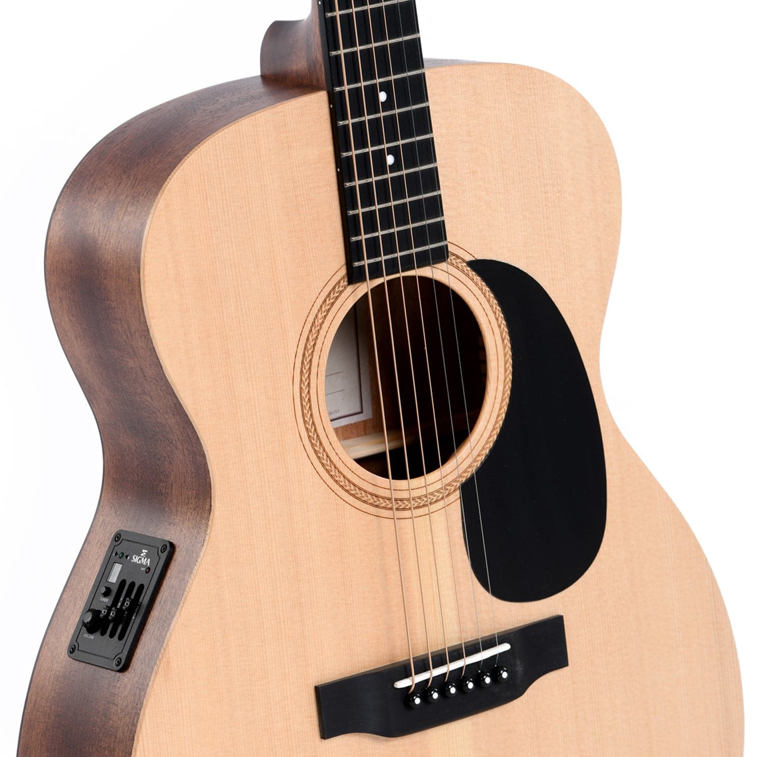 Sigma 000ME Electro Acoustic Guitar - Natural