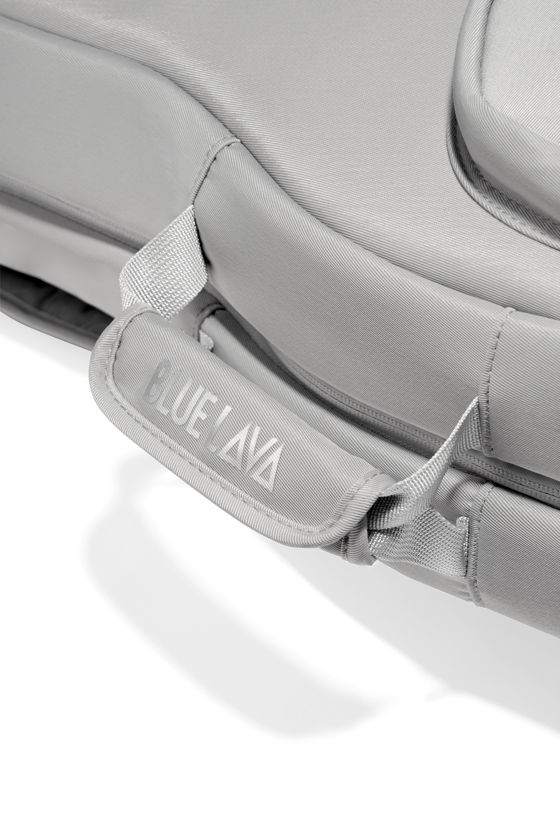 BLUE LAVA TOUCH with Airflow Bag ~ Sail White