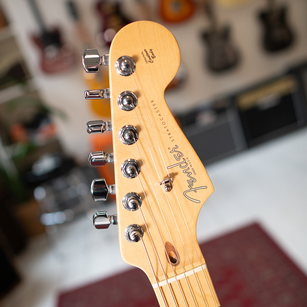 2005 Fender USA Standard Stratocaster - Black with Original Hard Case - Preowned
