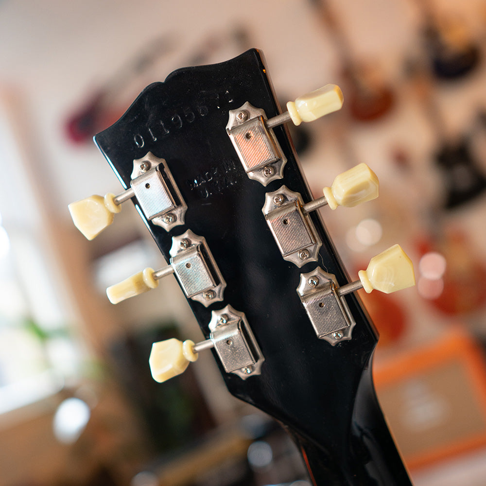 2005 Gibson Les Paul Standard W/OHSC - Ebony - Preowned