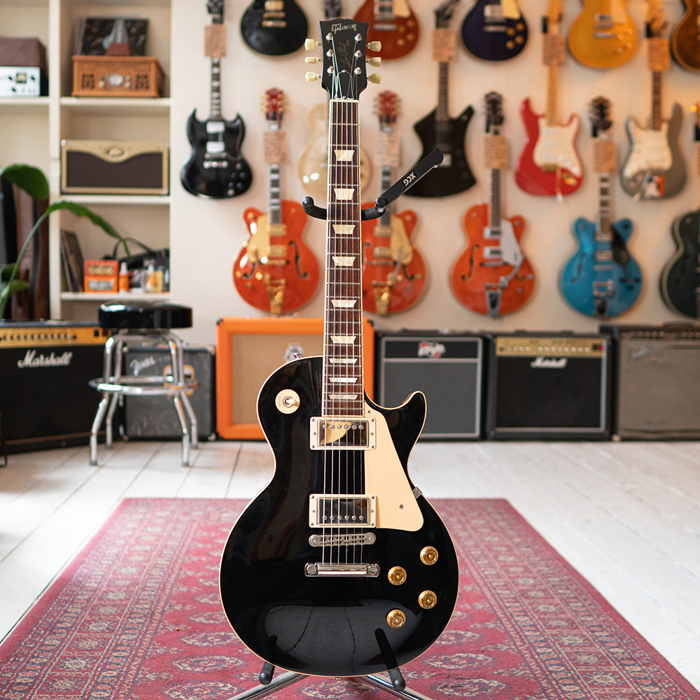 2005 Gibson Les Paul Standard W/OHSC - Ebony - Preowned