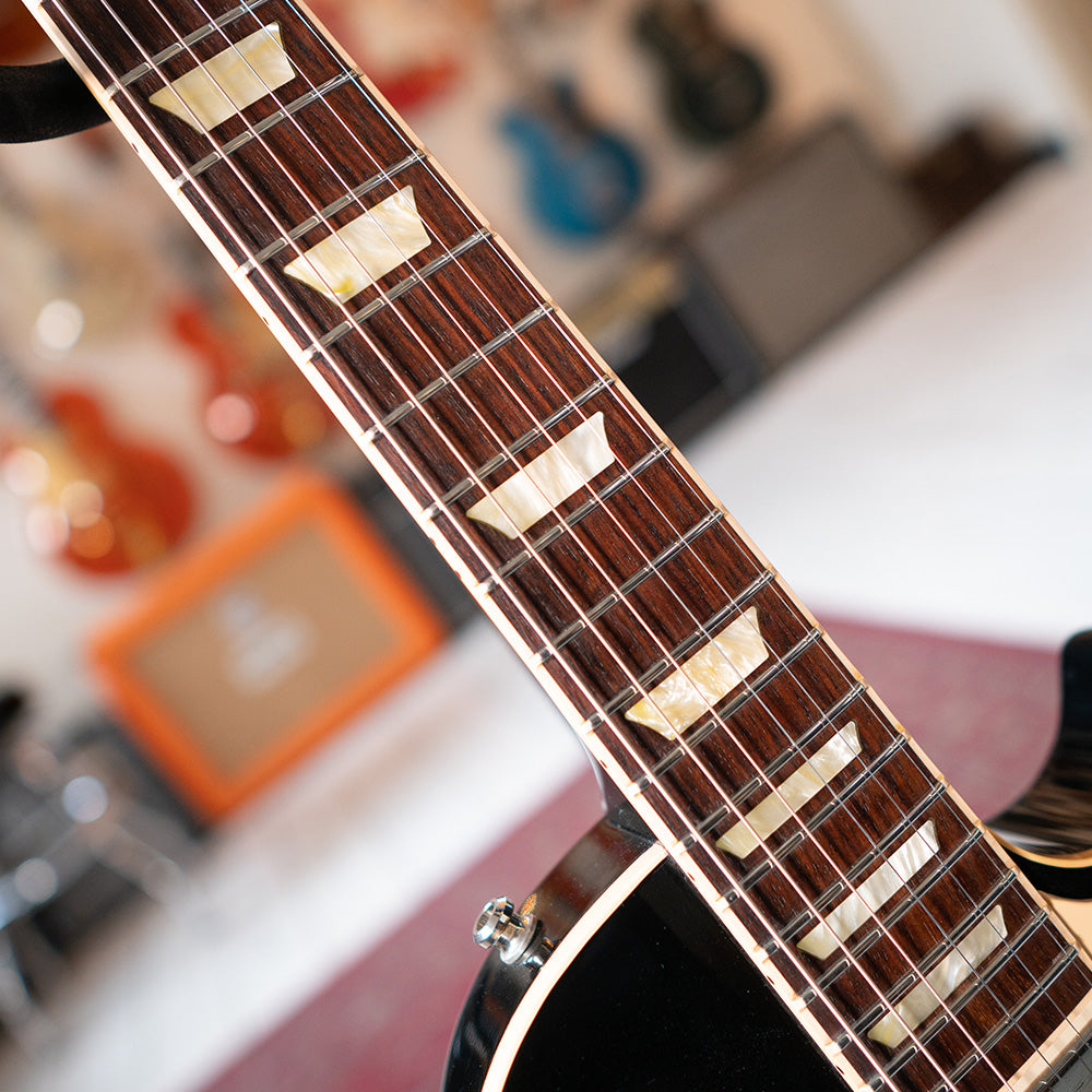 2005 Gibson Les Paul Standard W/OHSC - Ebony - Preowned
