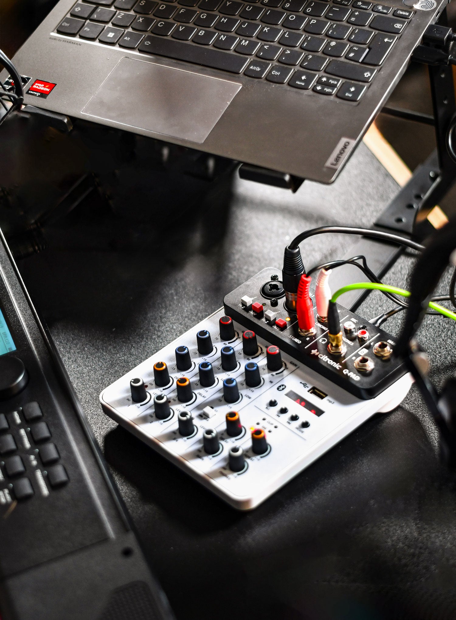 Citronic - Q-PAD Compact Mixer + USB/BT/mp3