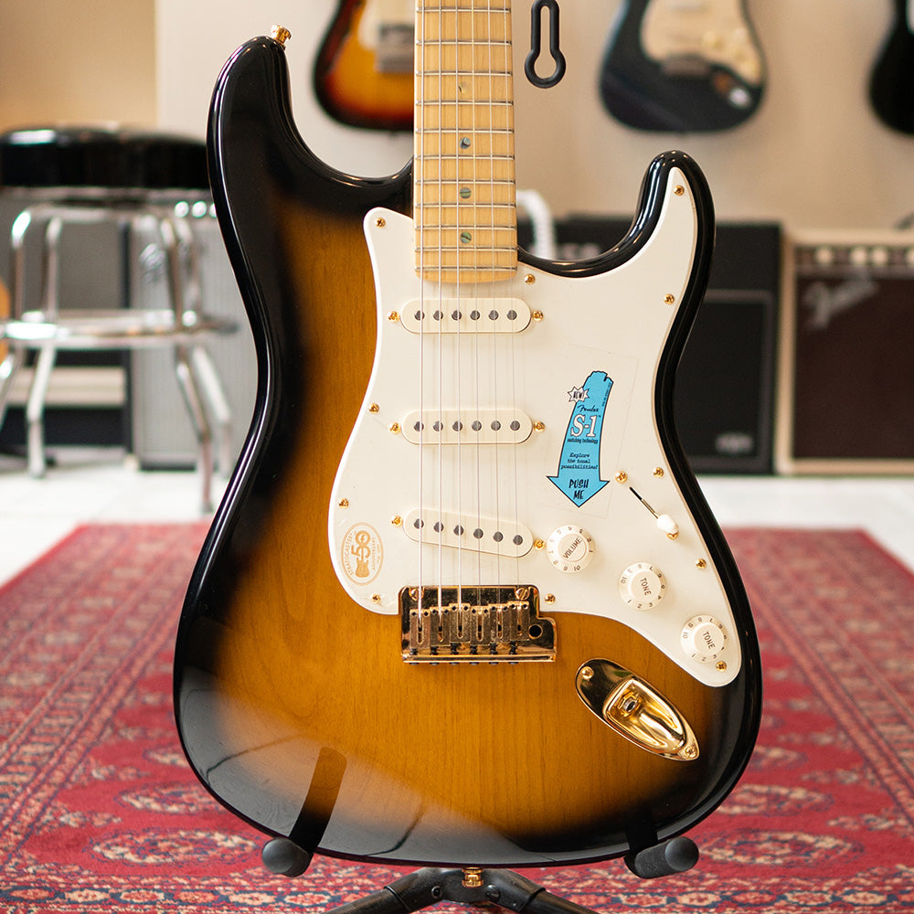 2004 Fender USA 50th Anniversary Stratocaster - 2 Tone Sunburst - Mint With Case - Preowned