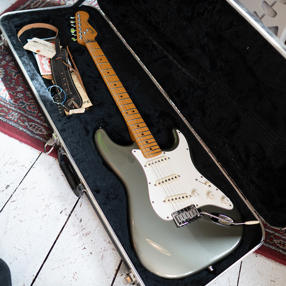 1987 Fender USA Stratocaster - Pewter - Preowned