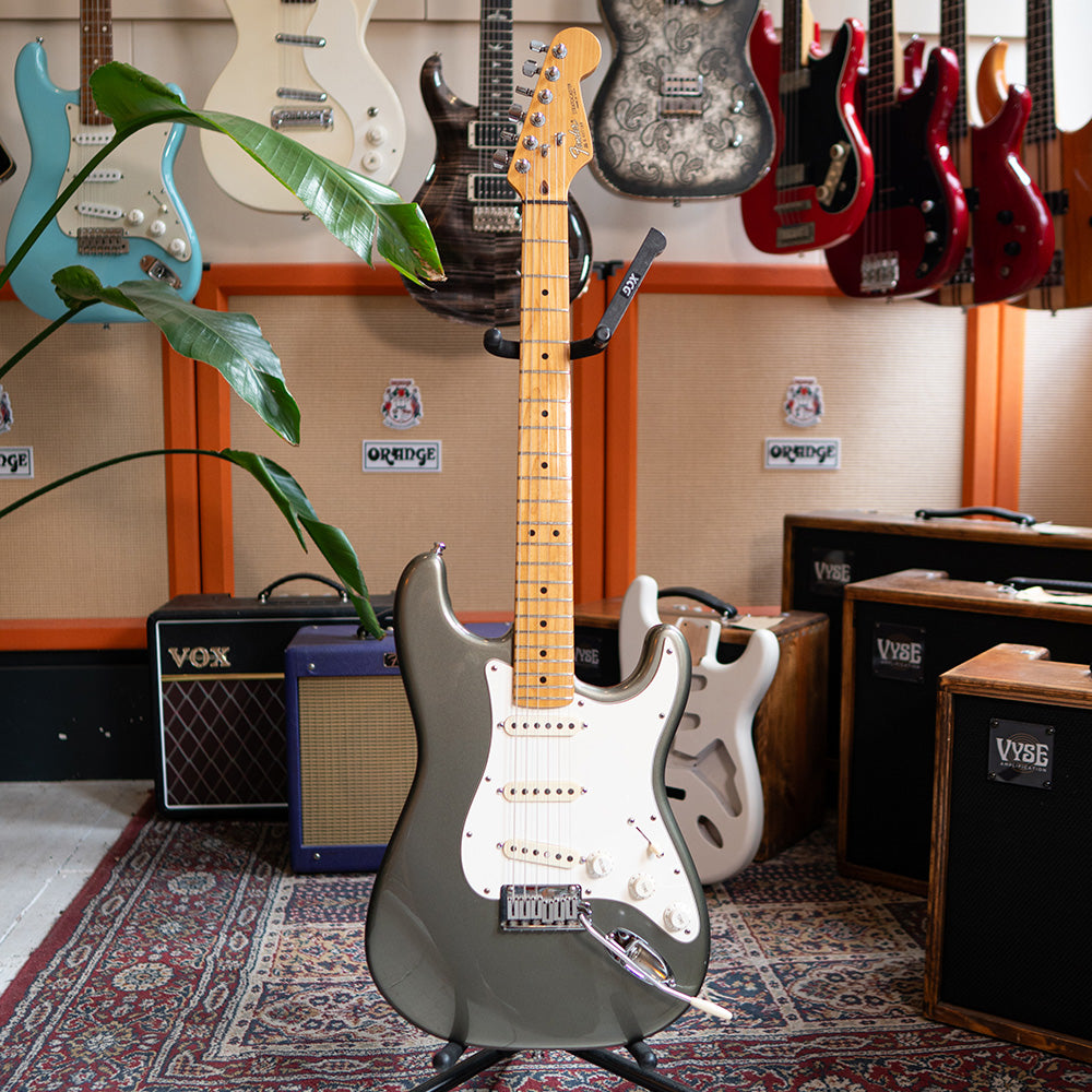 1987 Fender USA Stratocaster - Pewter - Preowned