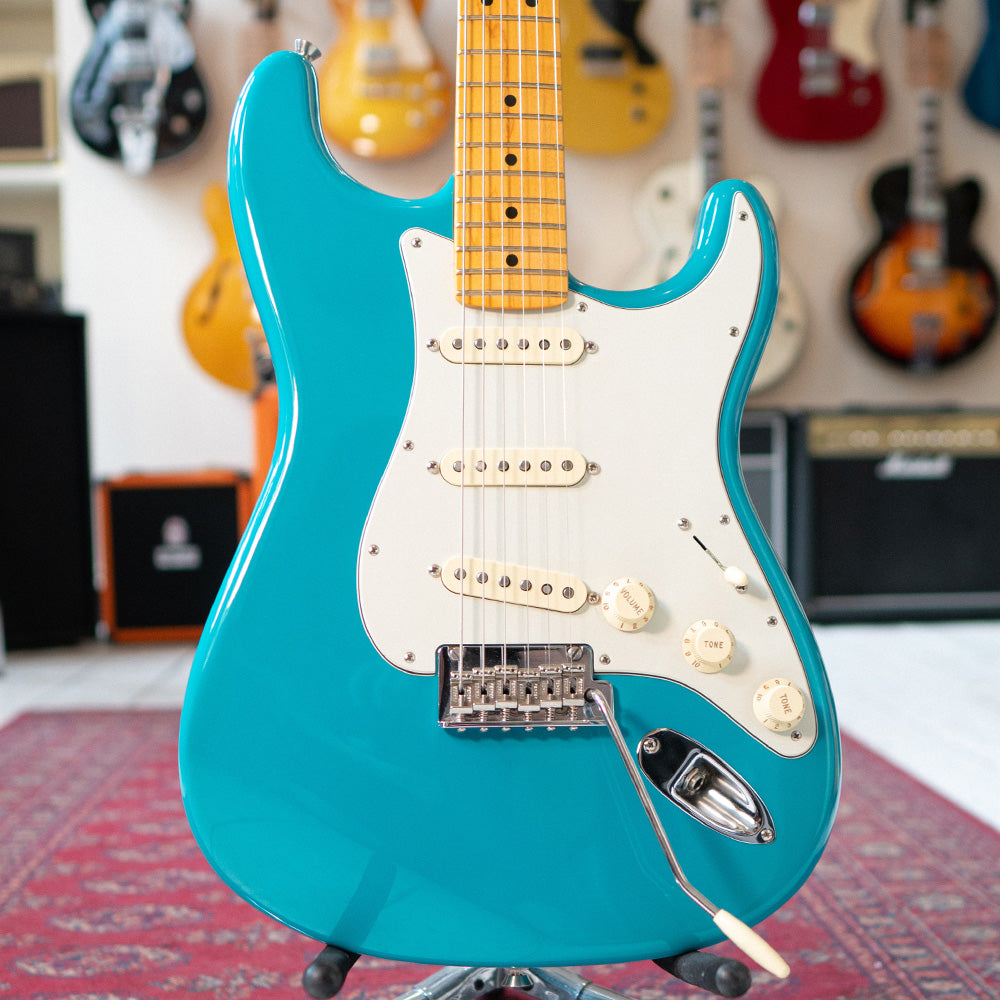 Fender American Professional II Stratocaster Maple Fingerboard - Miami Blue - Preowned