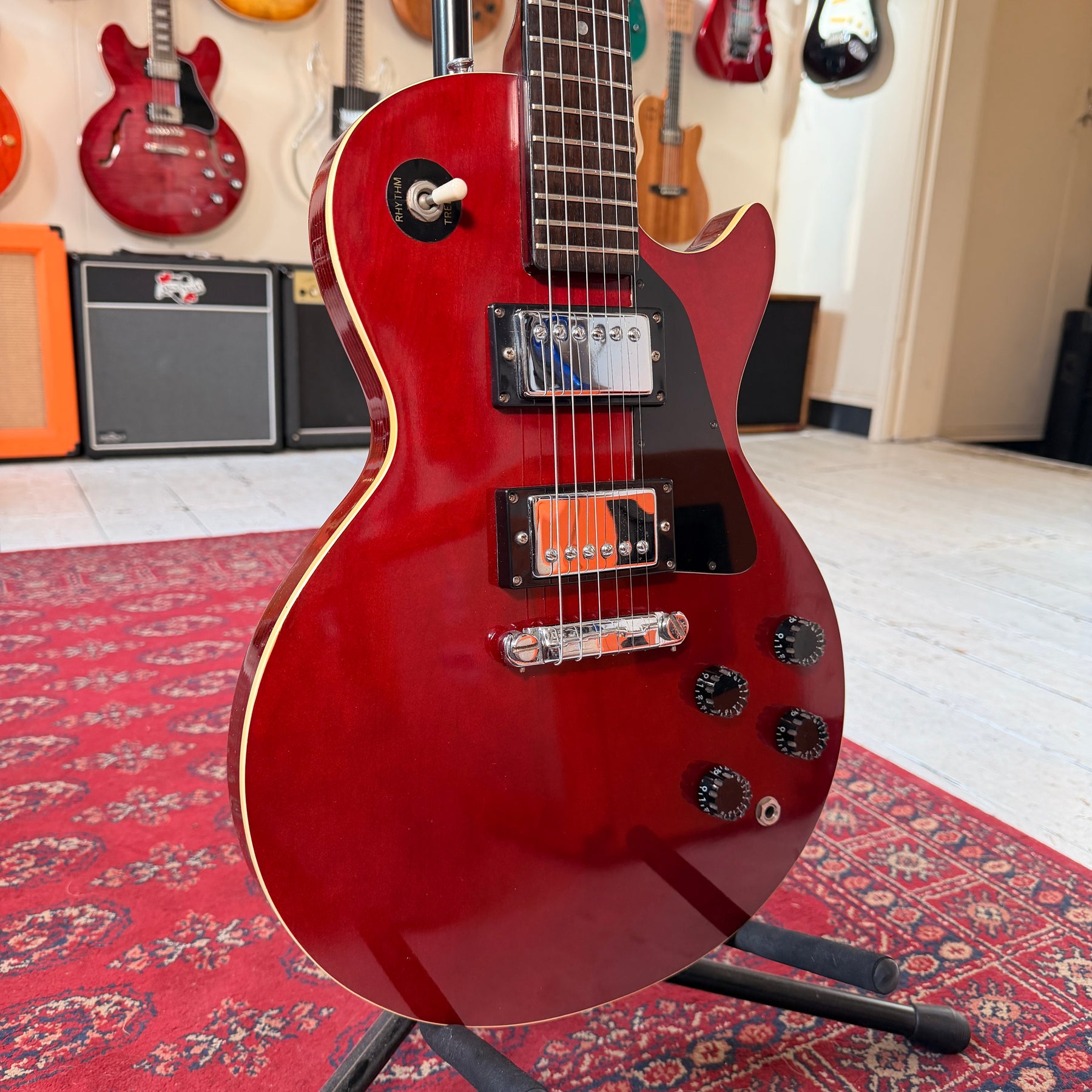 Harmony H7300WI Electric Guitar - Preowned