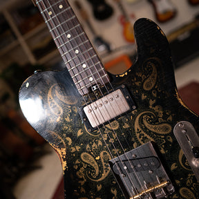 Electric Relic Co. TC Electric Guitar HS - Black Over Silver Paisley 'Silverburst'