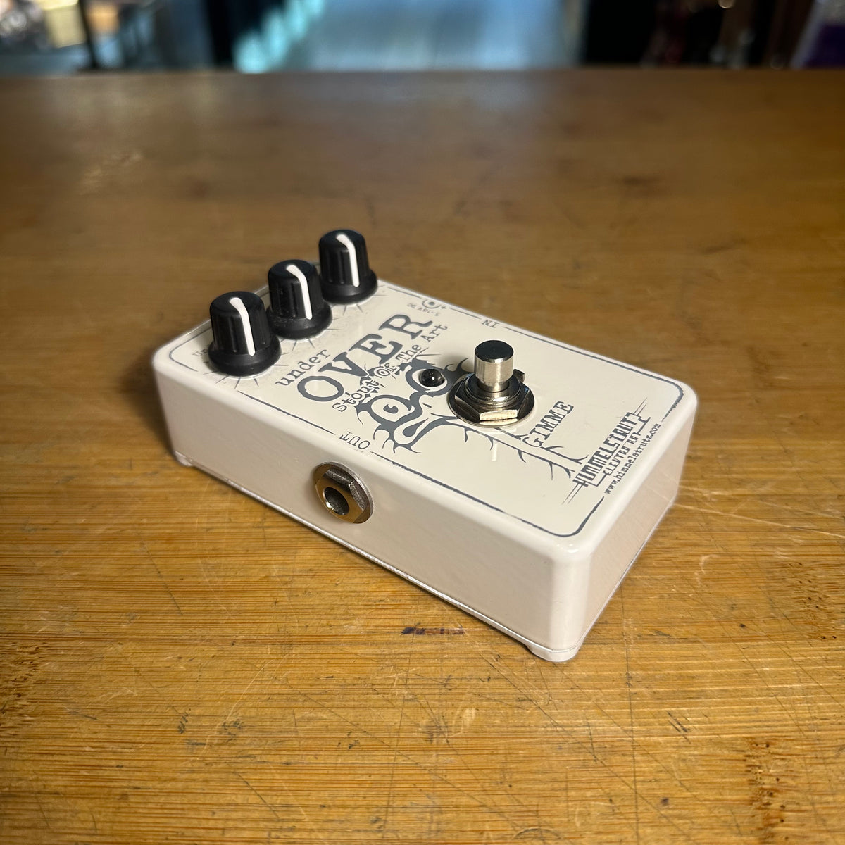 Himmelstrutz Under Over - Stout Of The Art Multi Harmonic Booster Pedal - Preowned