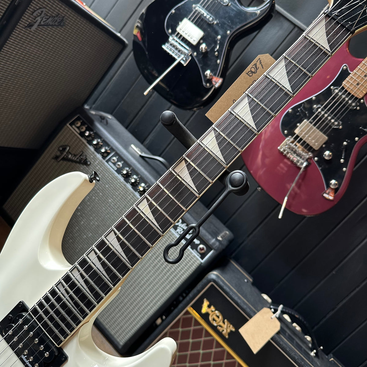 Jackson JS Series Dinky Arch Top JS22 - Rosewood Fingerboard - Snow White