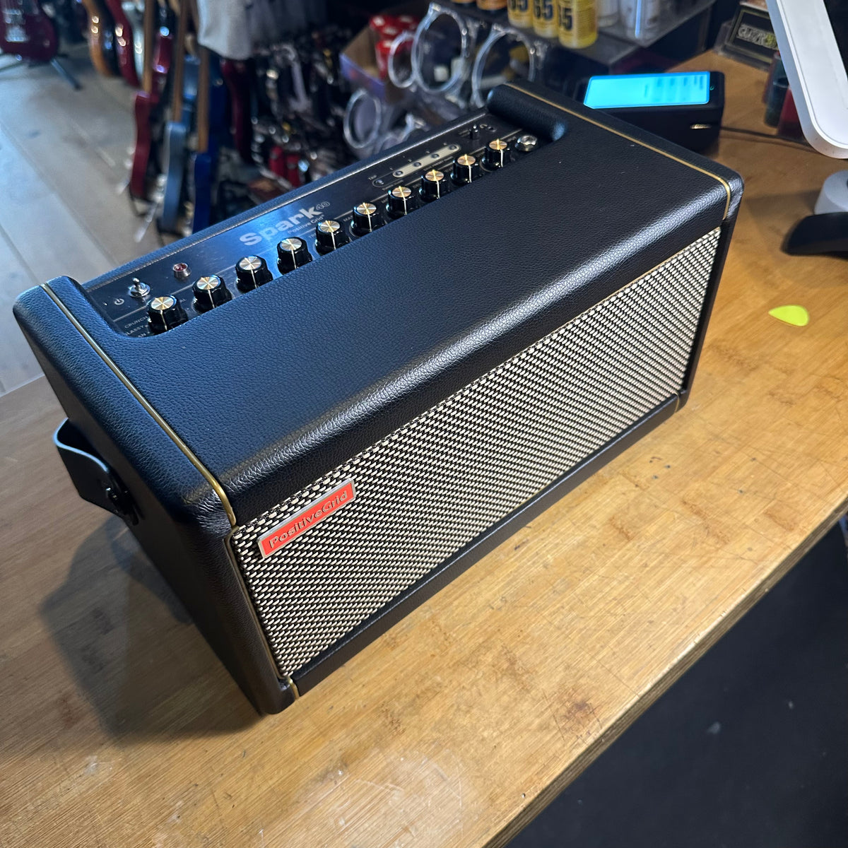 Positive Grid Spark Guitar And Bass 40w Combo Amplifier with Gig Bag - Preowned