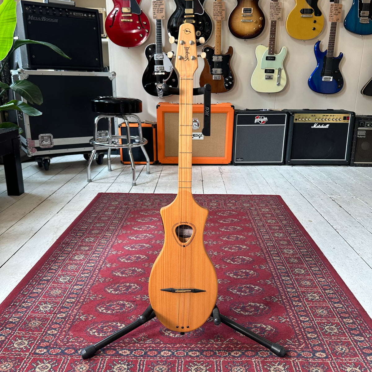 Seagull Electro Acoustic Guitar M4 ~ Natural Spruce - Preowned