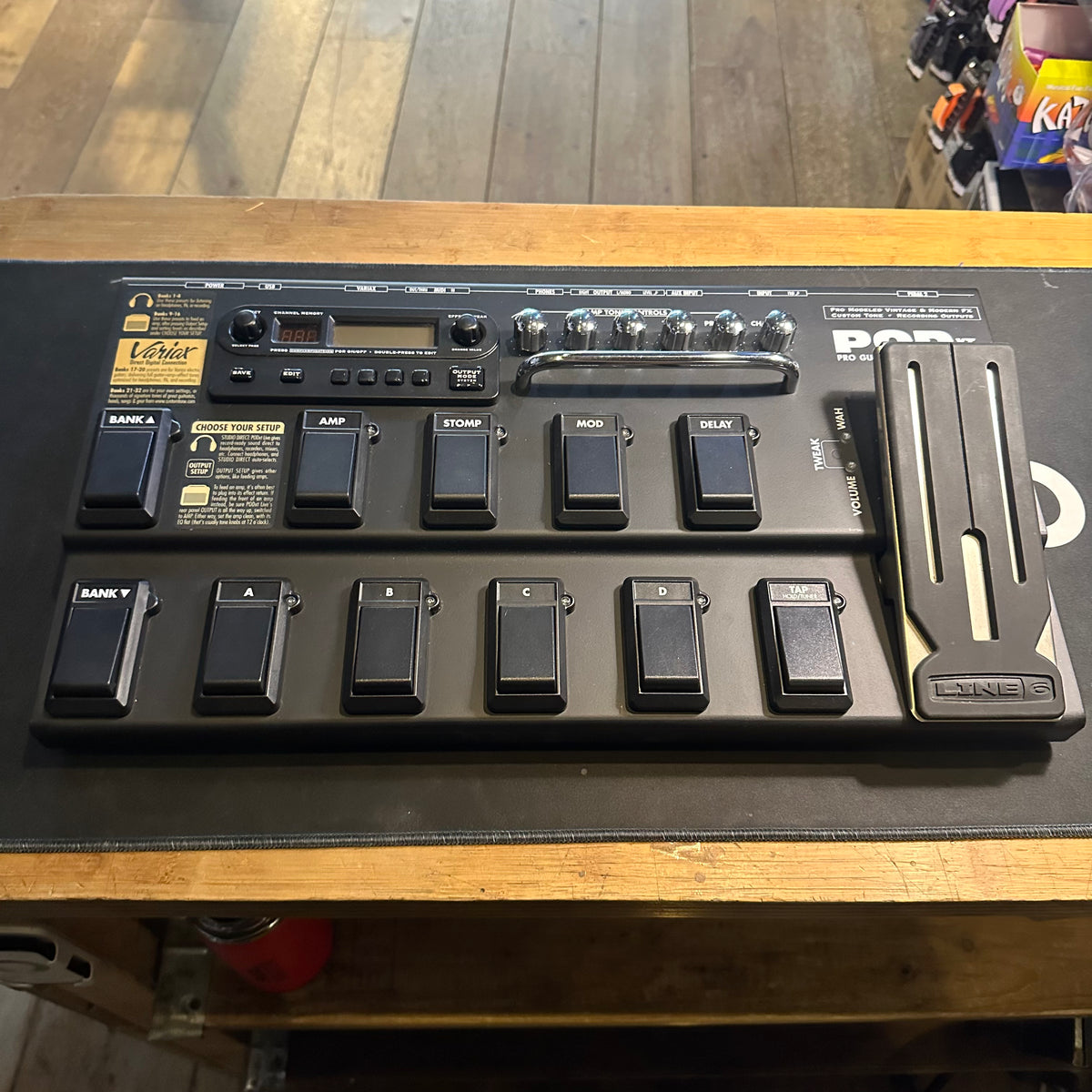 Line 6 POD XT Live Guitar Multi Effects - Preowned