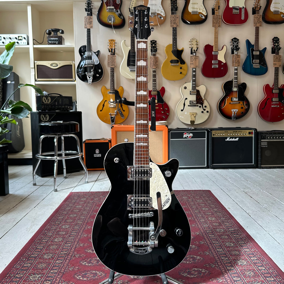 Gretsch G5230T Electromatic Jet with Bigsby - Black - Preowned