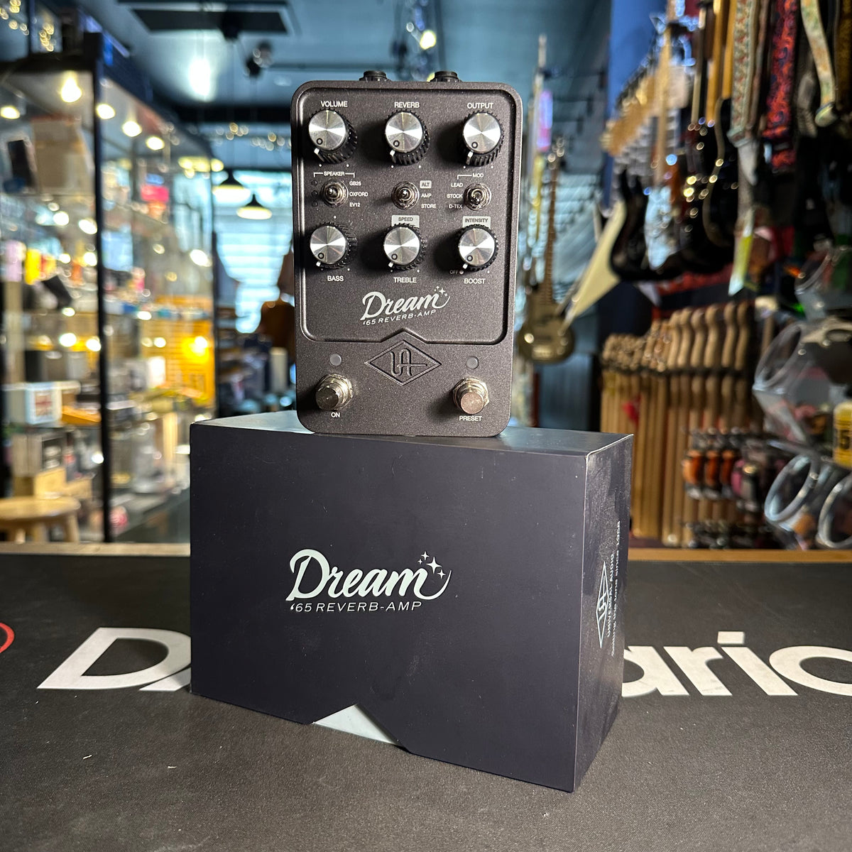 Universal Audio Dream '65 Reverb Amp - Preowned