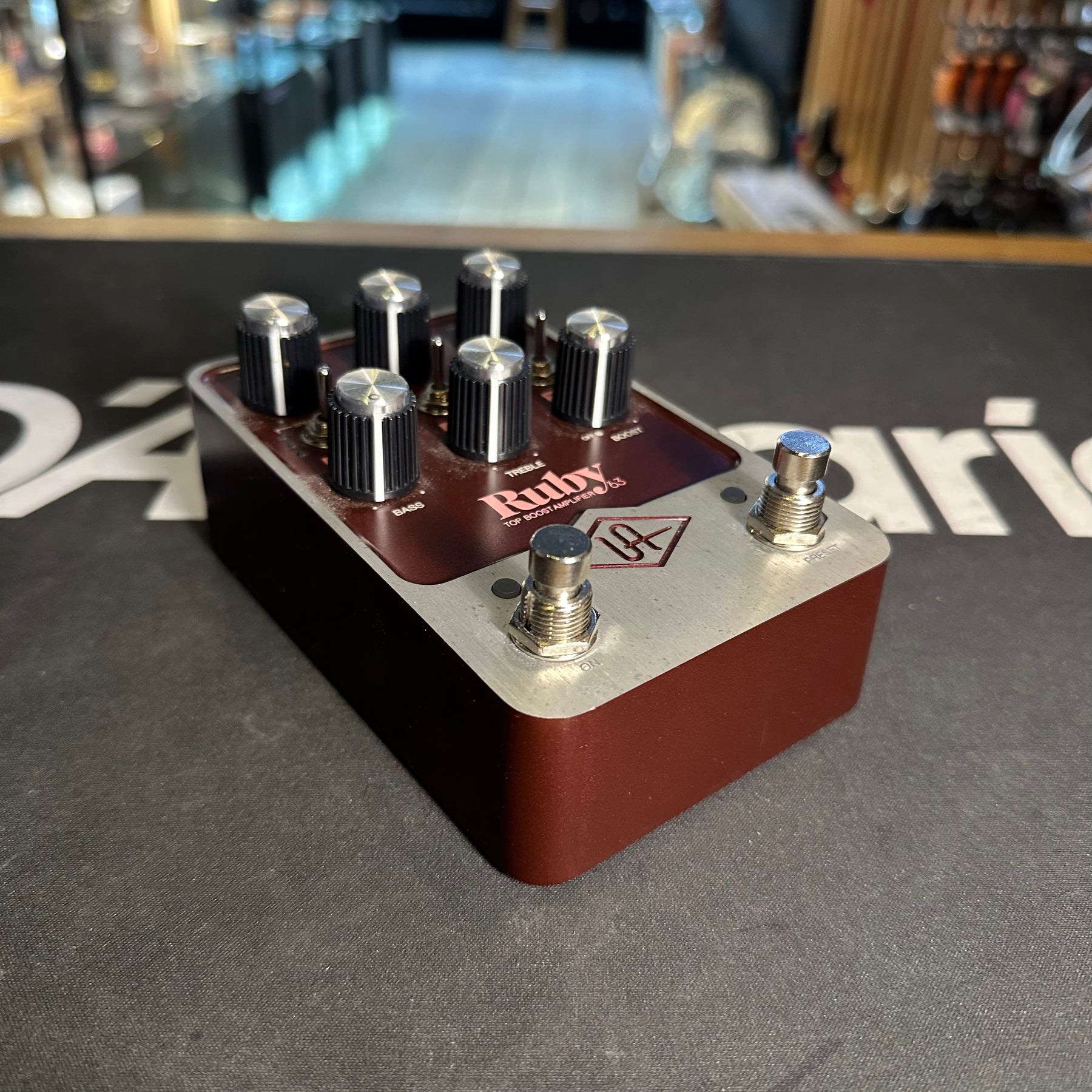 Ruby Pedal Universal Audio Ruby '63 Top Boost Amplifier Pedal - Preowned