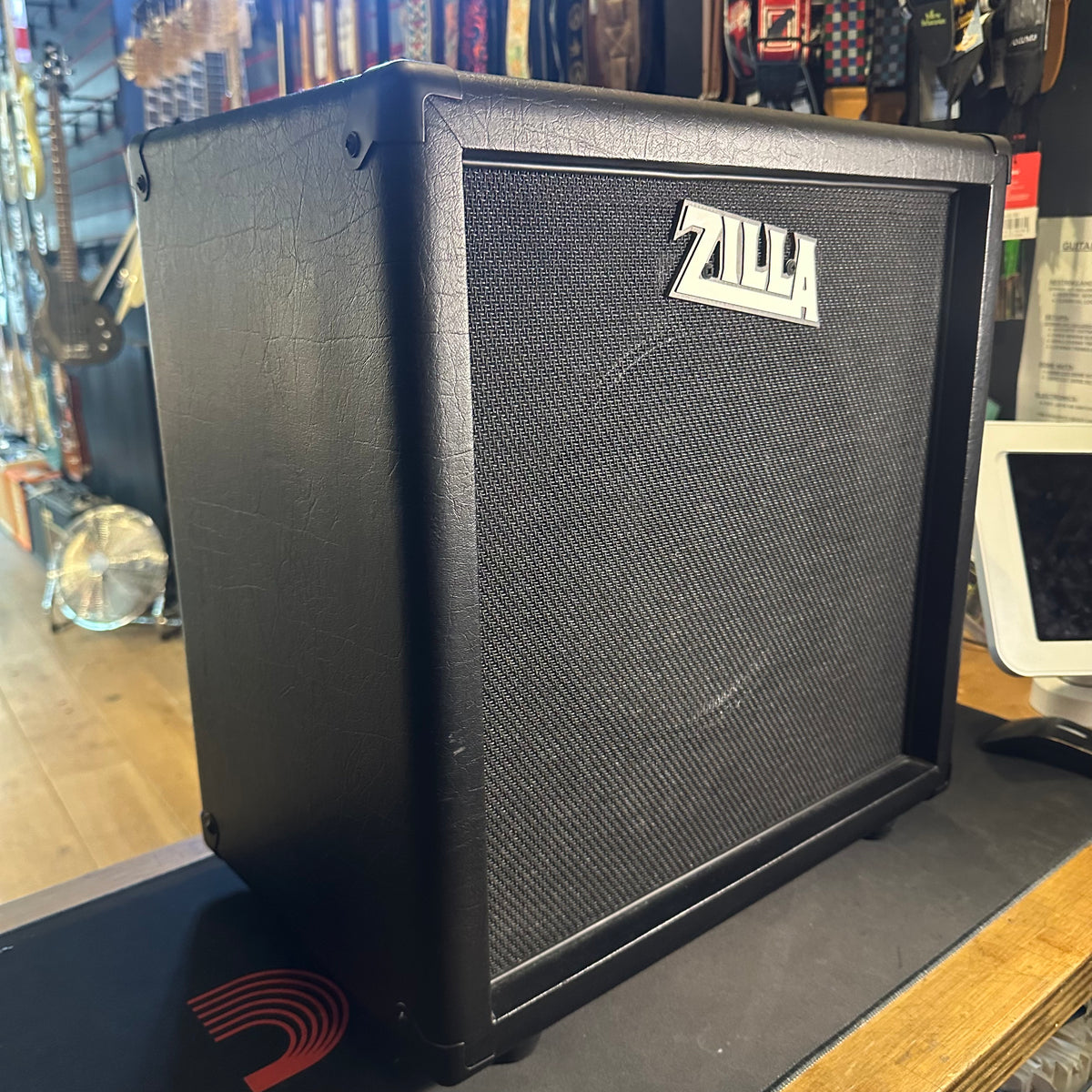 Zilla 1X12 Speaker Cabinet - Preowned