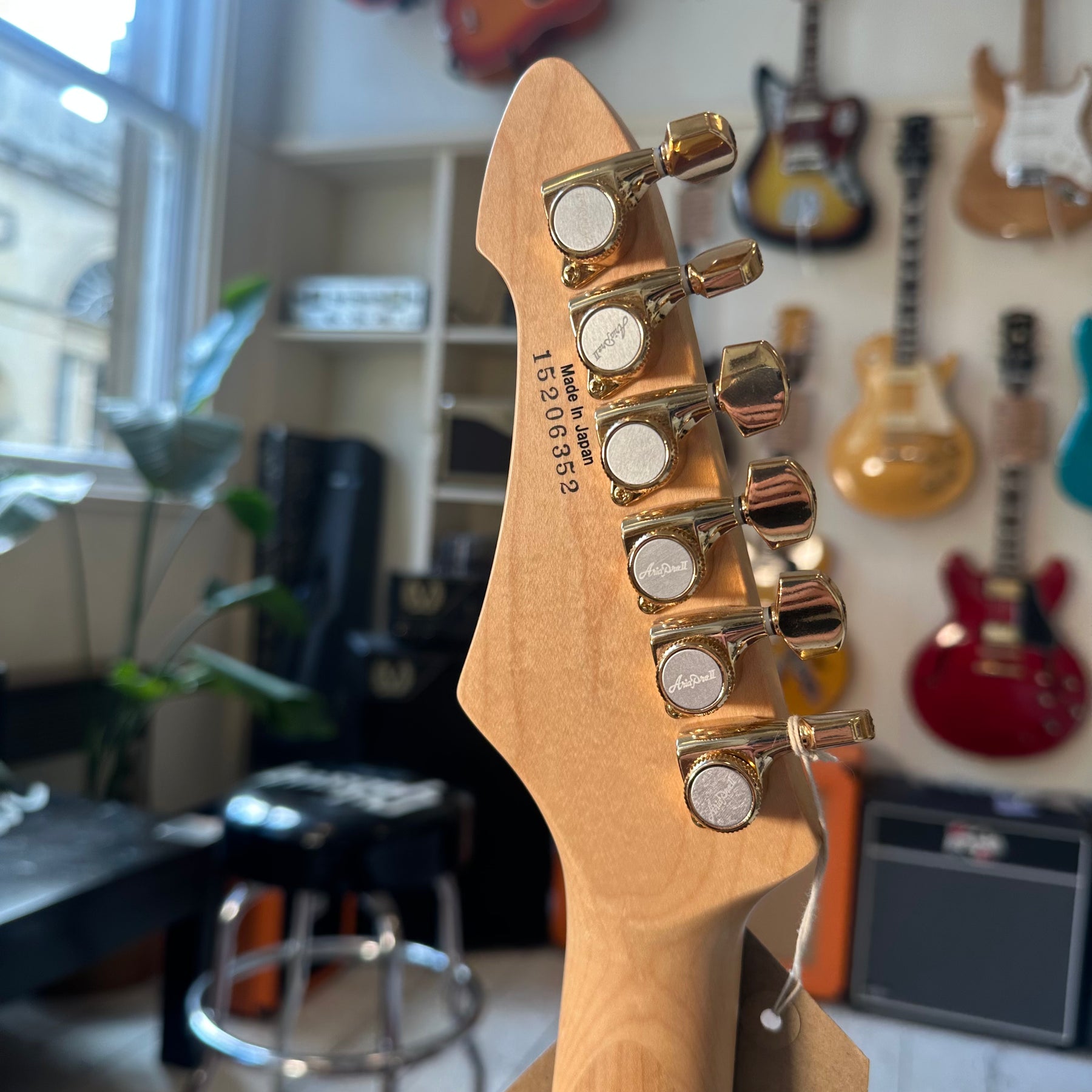 Aria MAC-ONE Electric Guitar - Herritage Cherry - Preowned