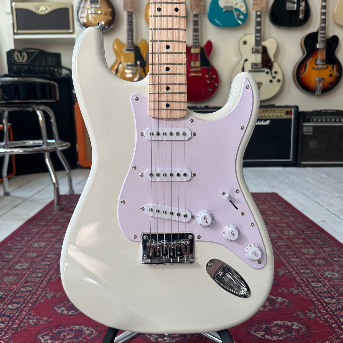 Squier Sonic Stratocaster - Arctic White - Preowned